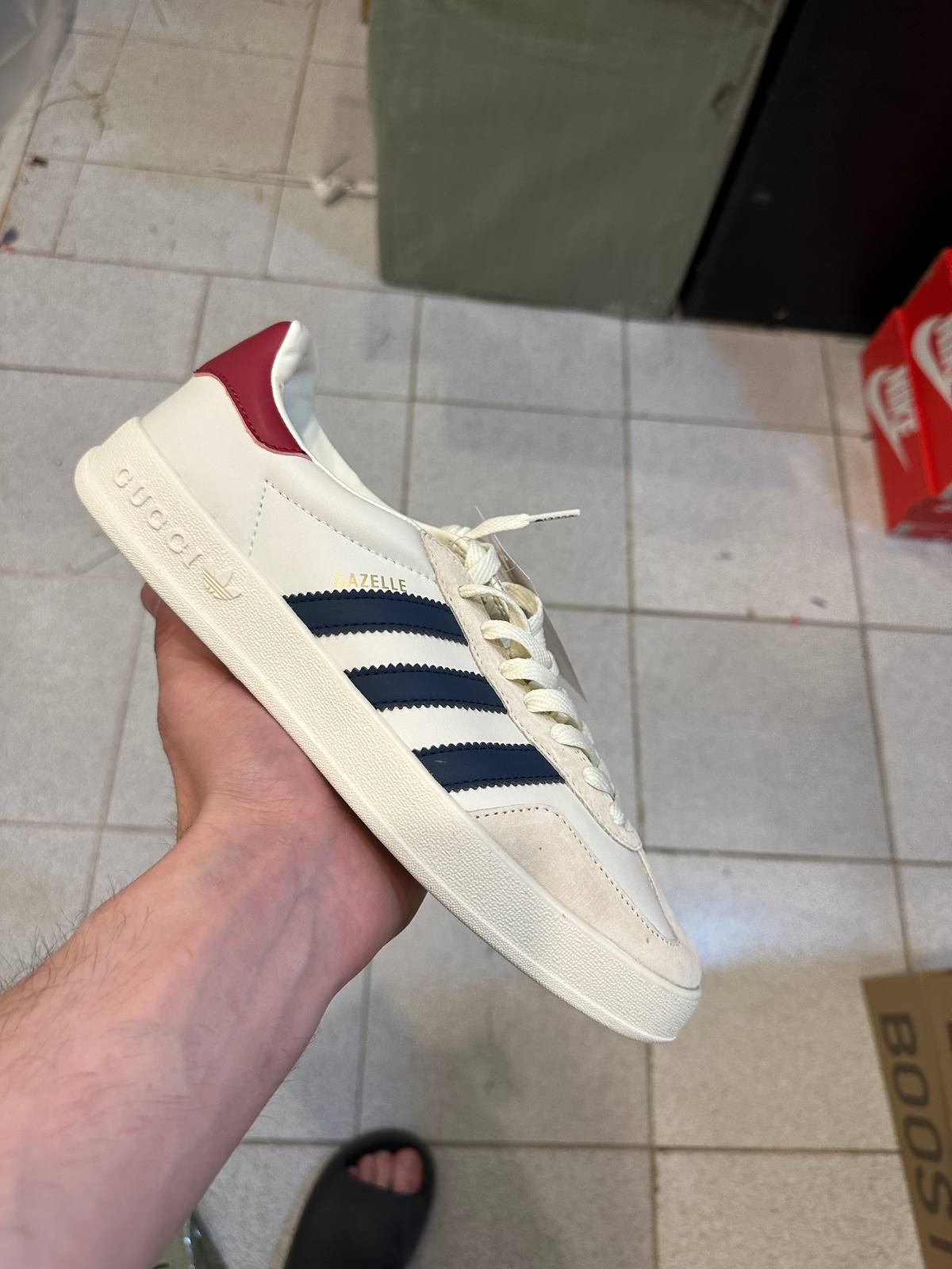 Adidas Gazelle Luxe Молочные